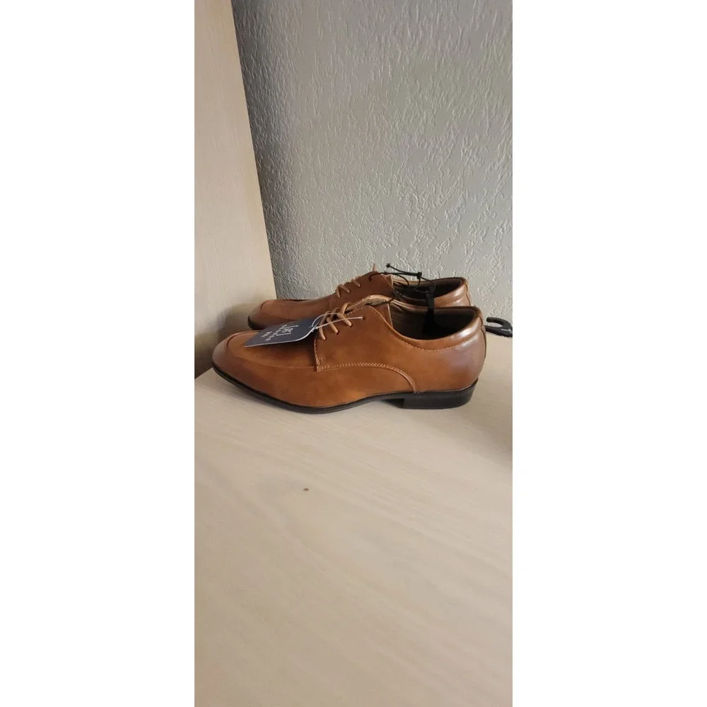 M GE Tommy‎ Dress Oxford Memory Foam Brown Size 7 1/2